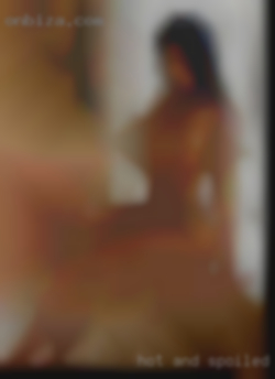 Hot and spoiled erotic girl here hello girls guys in Aiken.