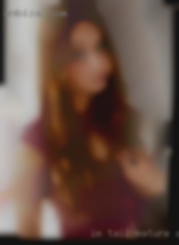 I'm tall mature average long women haired hippy from Raleigh.