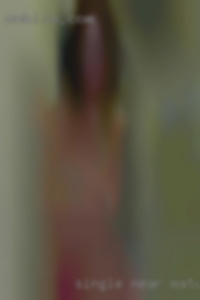 Single near mature woman looking horny for fun near Odessa TX.