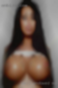 Well endowed mature women is important near Woodland Vida.